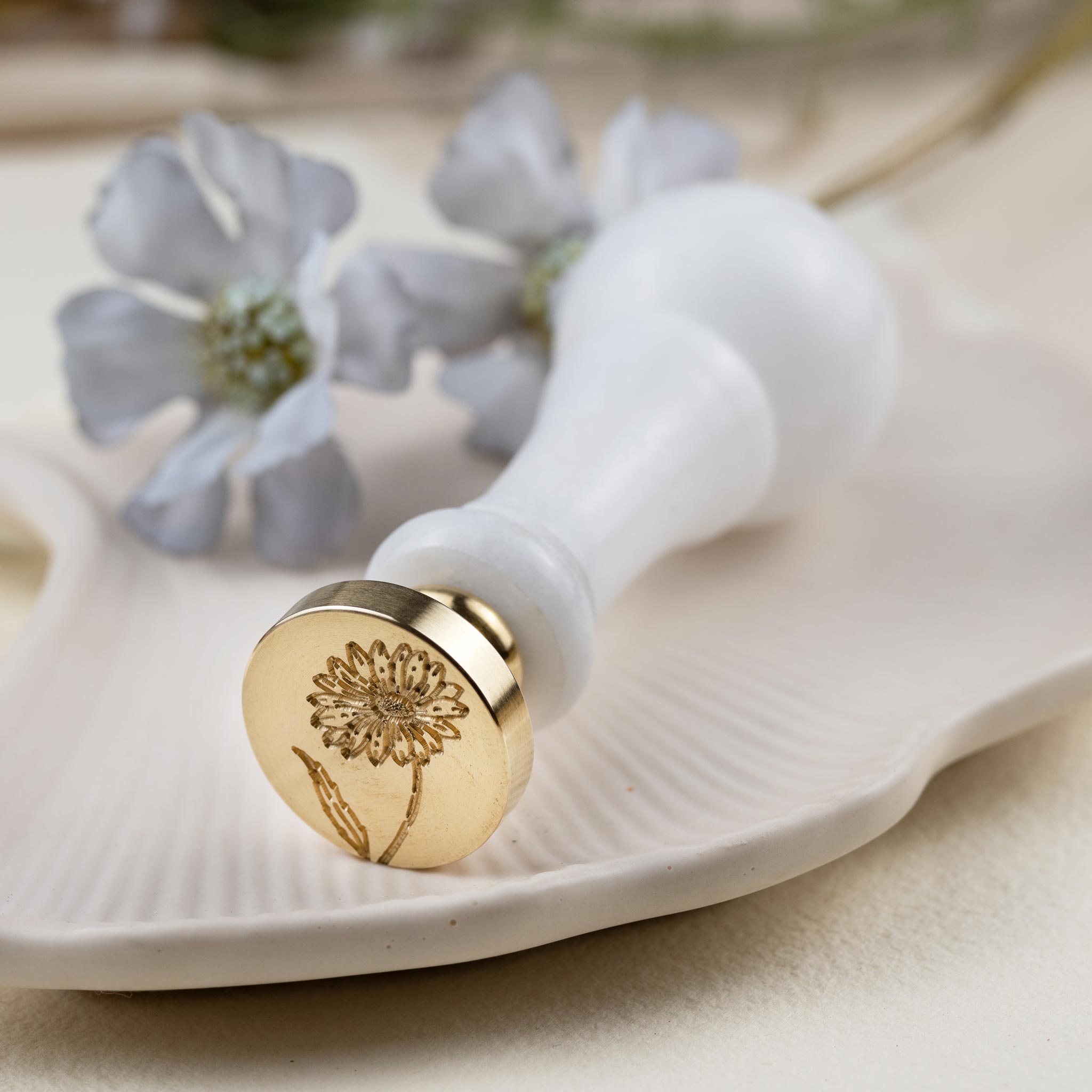 Siegelstempel Design Gänseblümchen - Siegelstempel personalisiert