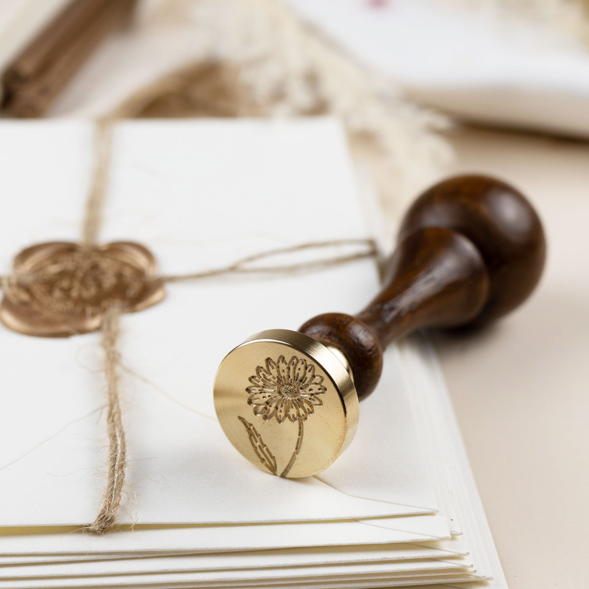 Siegelstempel Design Gänseblümchen - Siegelstempel personalisiert
